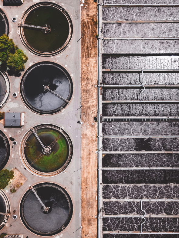 How activated carbon treats wastewater works
